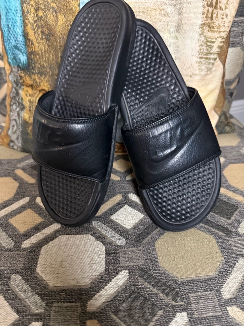 Nike Black Mens Slide Sandals with Textured Footbed